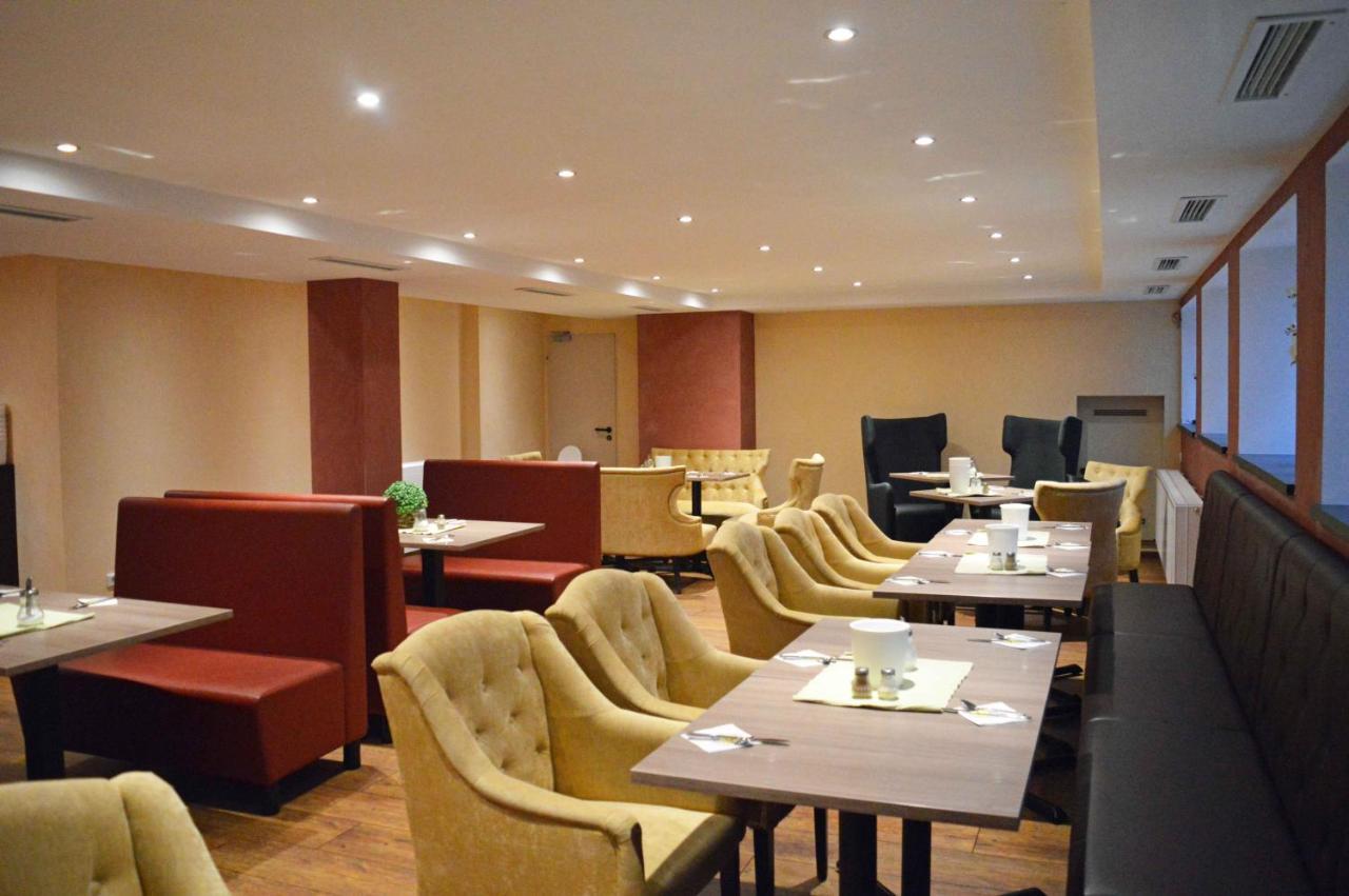 Aparthotel Jaegerhaus วิลลิงเงิน ภายนอก รูปภาพ