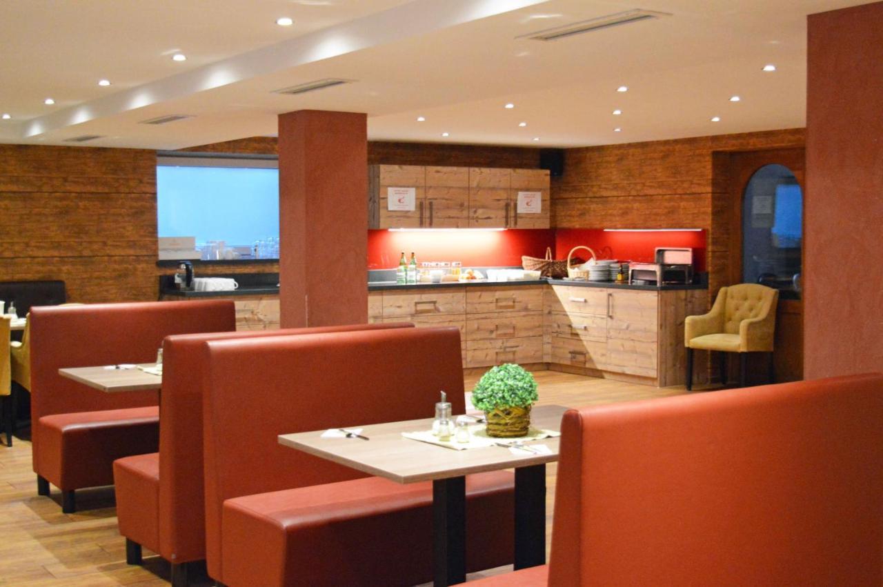 Aparthotel Jaegerhaus วิลลิงเงิน ภายนอก รูปภาพ